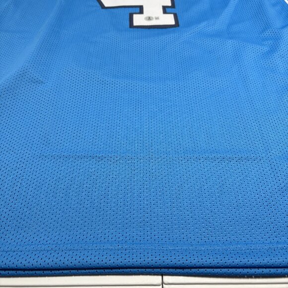 OFFERS ✅ RJ Davis Signed North Carolina Tar Heels CUSTOM Jersey XL Beckett - Picture 6 of 12